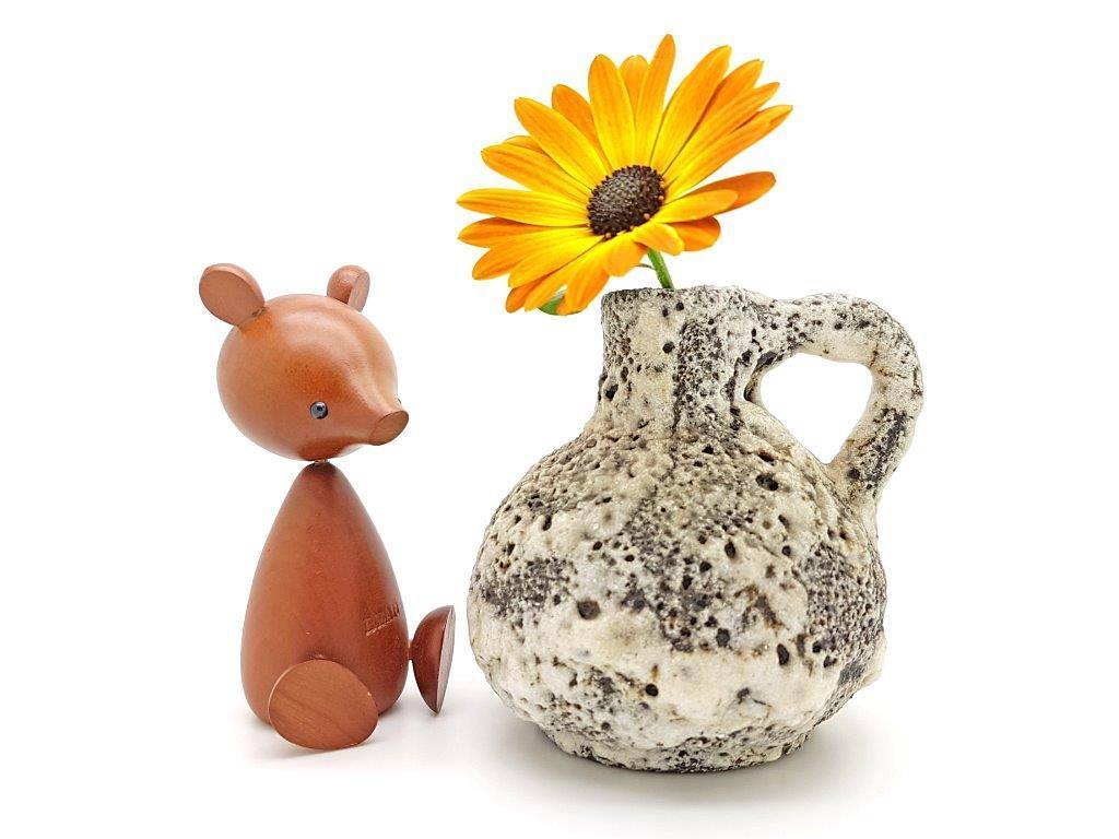 #honingbeertje #nietvoeren #senshukai #royalpets #fatlava #japanesevintage #woodenanimals #woodenbear #houtenbeer #urbanjungle #homedecoration #letterbak #oranje