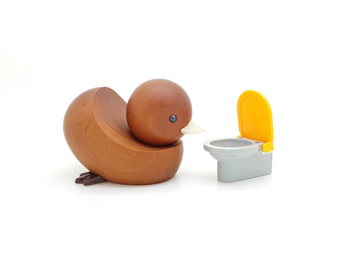 WC-eend! 😆

#nietvoeren #wceend #wcente #toiletduck #playmobil #japanesedesign #japanesevintage #homedecor #homeaccessories #woonaccessoires #voorlara #nietvoeren