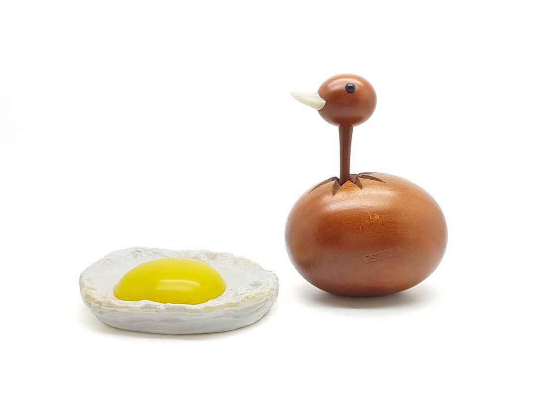 You should have used a higher SPF! 🍳
#spf #sunprotection #sunburn #sundamage #aftersun #sunscreen #sunblock #zonnebrand #hittegolf #heatwave #summer #struisvogel #ostrich #babybird #kawaii #birdphotography #wooddesign #wooddecor #instadecor #zomer2018 #nietvoeren