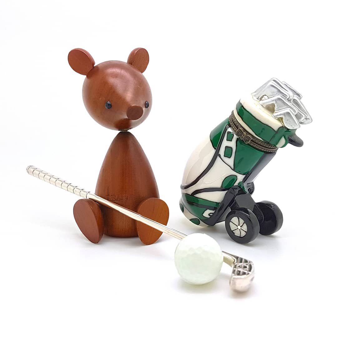 Potje hittegolf dan maar...? ⛳
#hittegolf #heatwave #zomer2018 #golf #instagolf #golflife #golfpro #pga #pgatour #joostluiten #teetime #lagemors #instadecor #wooddecor #wooddesign #madeinjapan #kawaii #nietvoeren