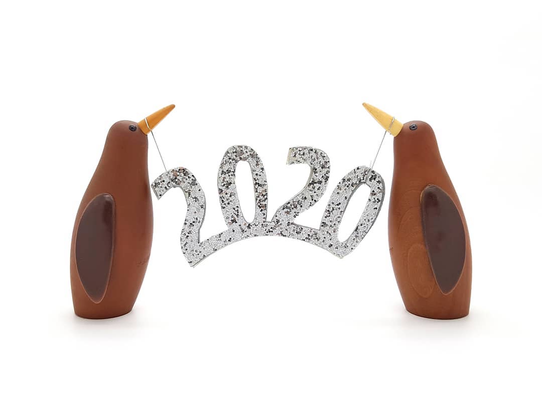 Vanuit Niet voeren headquarters in Twente, wens ik jullie een fantastisch Twenty Twenty! 😘
#happynewyear #gelukkignieuwjaar #hny #welcome2020 #2020 #newyearsday #nieuwjaarsdag #twente #pinguin #penguin #penguinstagram #penguinlove #hema #hemanederland #holidaydecor #instadecor #interiordetails #midcenturydecor #homedetails #homeaccessories