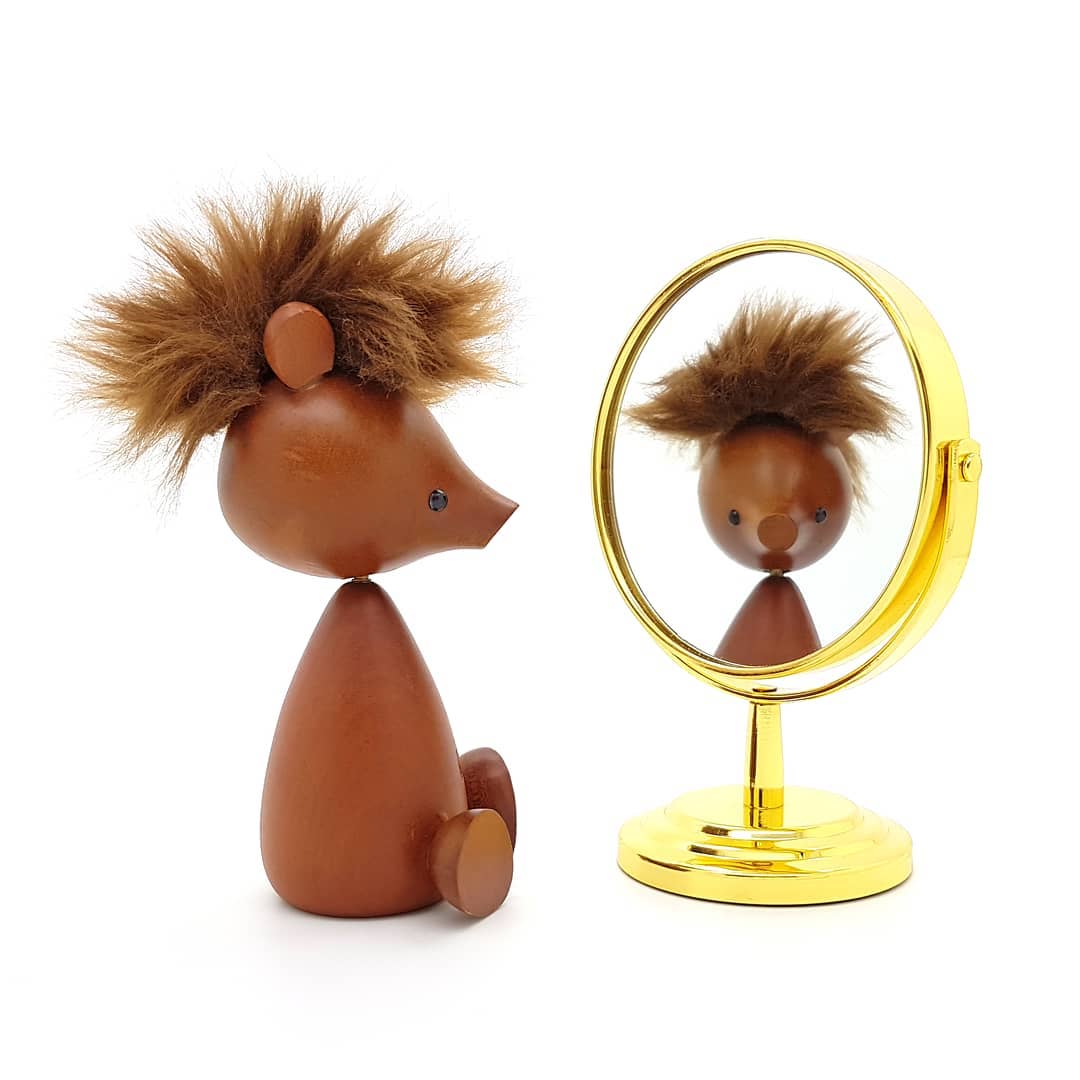 Coupe quarantaine ✂️🙈
#kappergesloten #duurttelang #globalissues #quarantaine #quarantine #socialdistancing #stayhome #blijfthuis #samensterk #haircut #hairart #hairstyle #hairdo #hairdont #fakefur #uitgroei #kapper #hairdresser #hairsalon #diy #nietvoeren